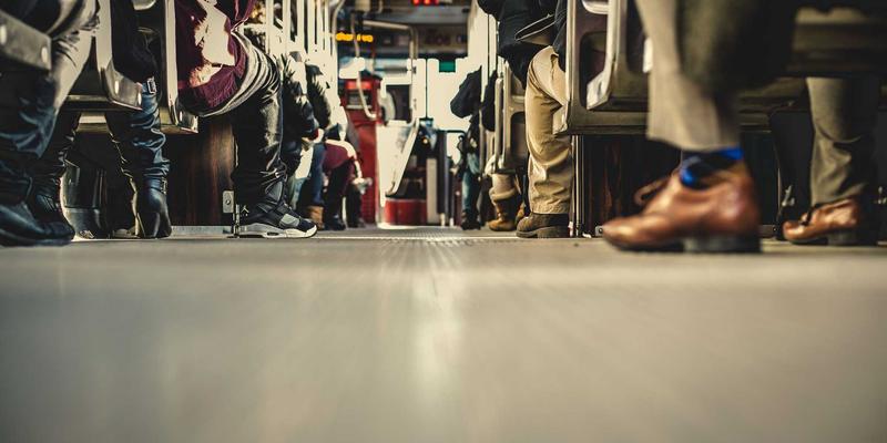 从万家瑞看家居百货进阶：清洁用品如何重塑品质生活